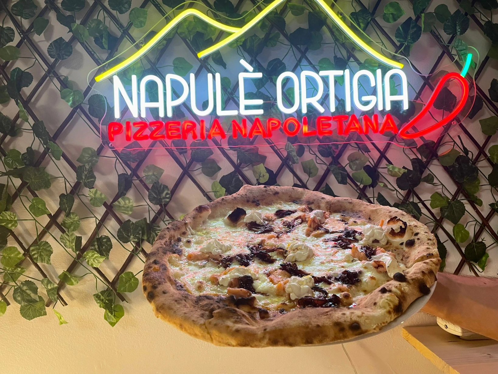 pizzeria napule ortigia slider1
