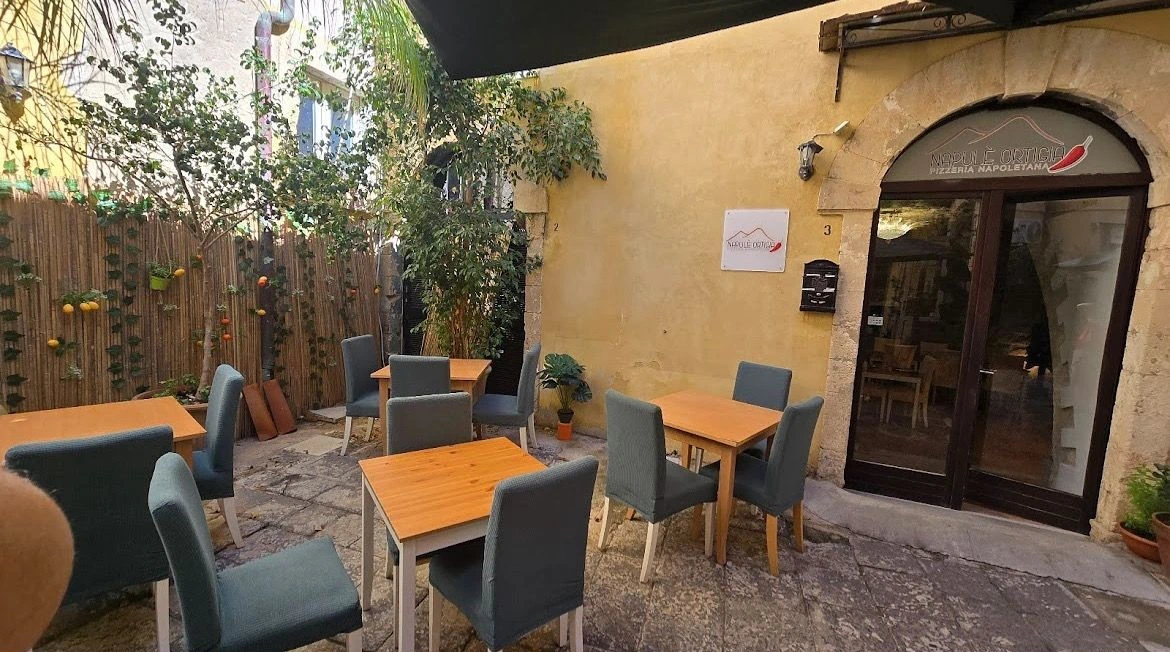 pizzeria napule ortigia slider1